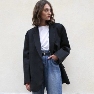 Trade me for The Frankie Shop Oversized Boyfriend Blazer!